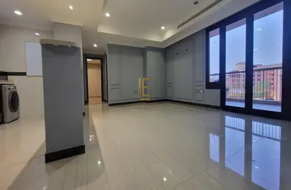 Apartment - 2 Bedrooms - 2 Bathrooms for rent in East Porto Drive - Porto Arabia - The Pearl Island - Doha