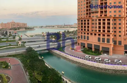 Apartment - 1 Bedroom - 2 Bathrooms for rent in West Porto Drive - Porto Arabia - The Pearl Island - Doha