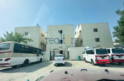 Bulk Rent Units - Studio - 7+ Bathrooms for rent in Industrial Area 1 - Industrial Area - Doha