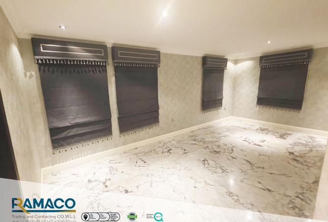 976551 - Property Image 2