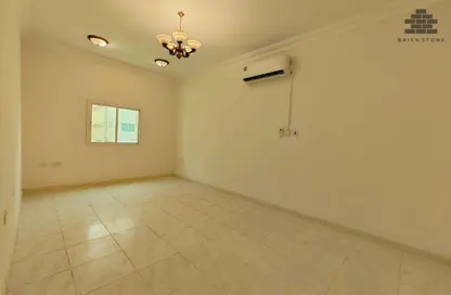 Apartment - 2 Bedrooms - 2 Bathrooms for rent in Muntazah 13 - Al Muntazah - Doha