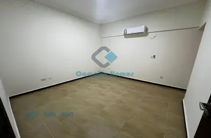 Apartment - 2 Bedrooms - 3 Bathrooms for rent in Al Sadd Road - Al Sadd - Doha