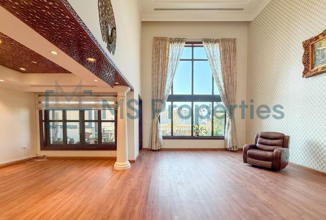 969933 - Property Image 2