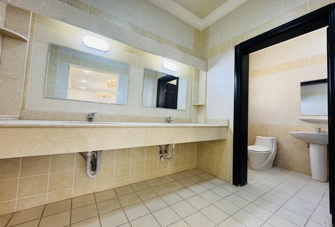 956945 - Property Image 3