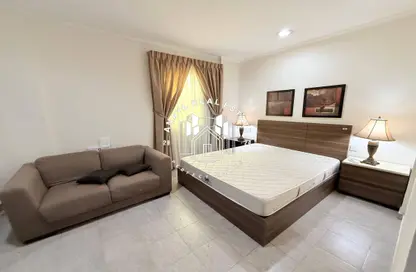 Apartment - Studio - 1 Bathroom for rent in Old Salata - Salata - Doha
