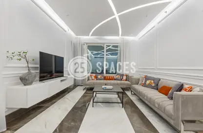 Apartment - 2 Bedrooms - 3 Bathrooms for sale in Viva East - Viva Bahriyah - The Pearl Island - Doha