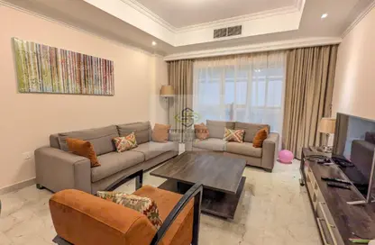 Apartment - 3 Bedrooms - 3 Bathrooms for rent in Anas Street - Fereej Bin Mahmoud North - Fereej Bin Mahmoud - Doha