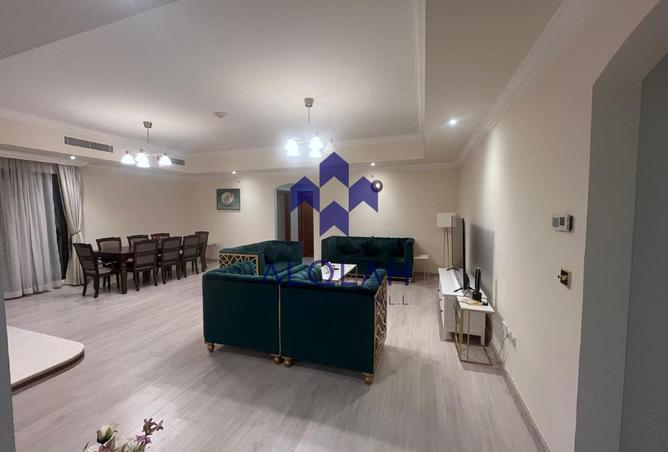 943900 - Property Image 2