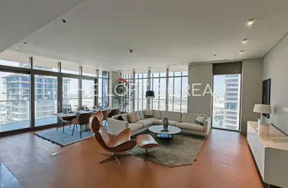 Apartment - 1 Bedroom - 2 Bathrooms for sale in Seef Lusail Tower 1 - Seef Lusail - Lusail City - Lusail