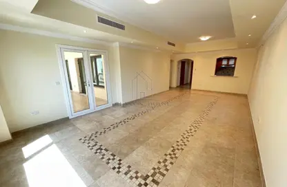 Apartment - 2 Bedrooms - 3 Bathrooms for rent in East Porto Drive - Porto Arabia - The Pearl Island - Doha