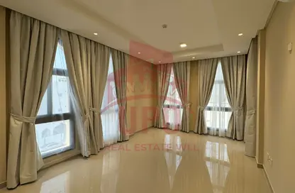 Apartment - 2 Bedrooms - 3 Bathrooms for rent in Old Airport Road - Old Airport Road - Doha