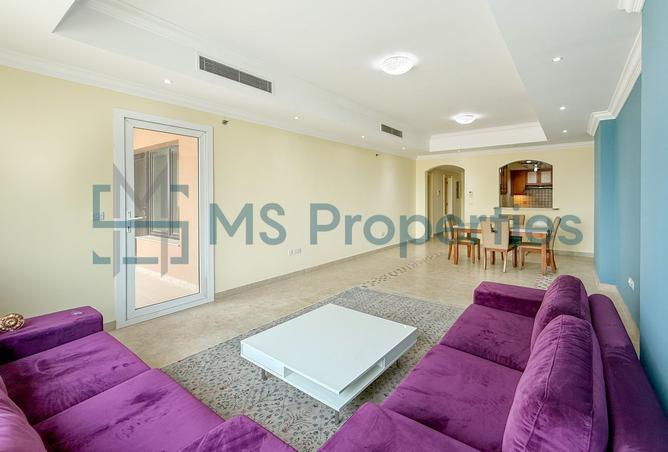 996738 - Property Image 2