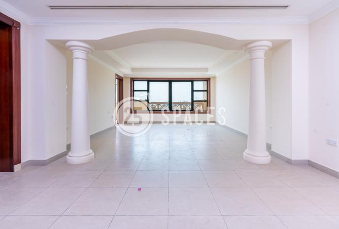 885836 - Property Image 2
