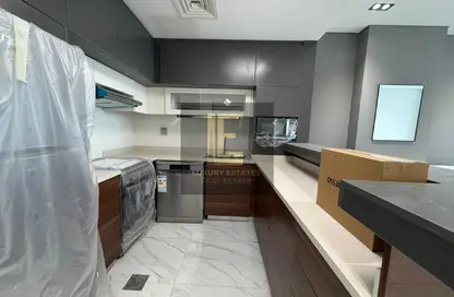 Apartment - 1 Bedroom - 2 Bathrooms for sale in Yasmeen City - Lusail