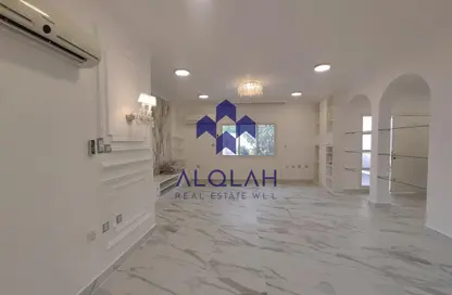 Villa - 3 Bedrooms - 3 Bathrooms for rent in New Salata - Salata - Doha