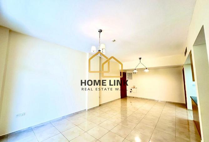 897708 - Property Image 3