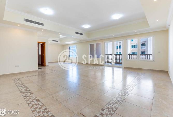 952365 - صورة العقار 2