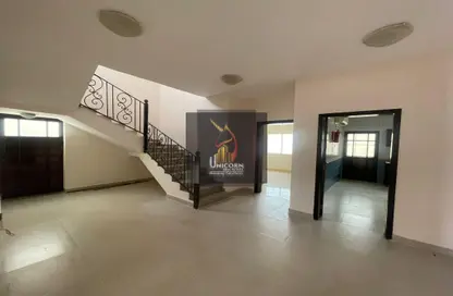 مجمع سكني - 5 غرف نوم - 5 حمامات للايجار في أم العمد - أم العمد - الشمال