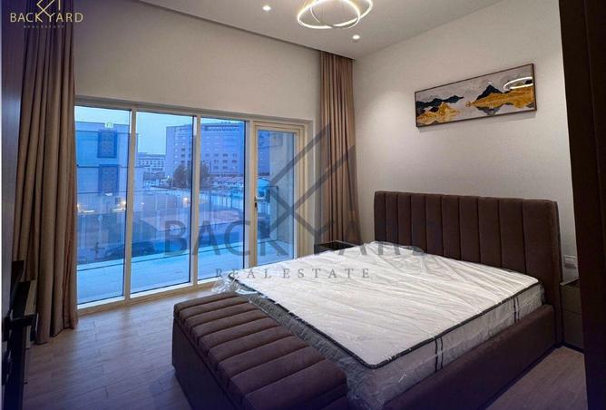 879001 - Property Image 2