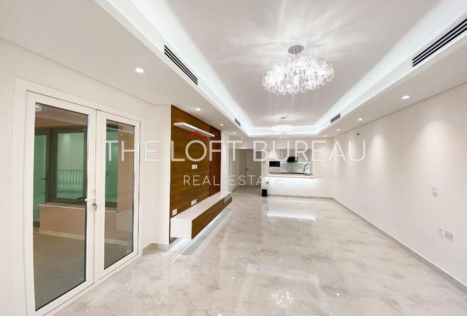 908551 - Property Image 3