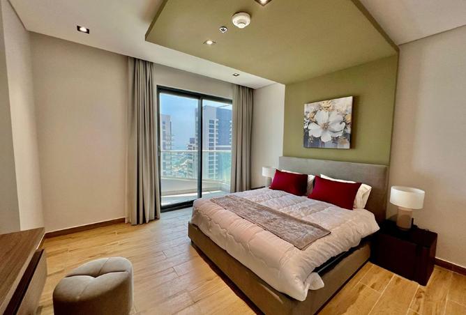943597 - Property Image 2