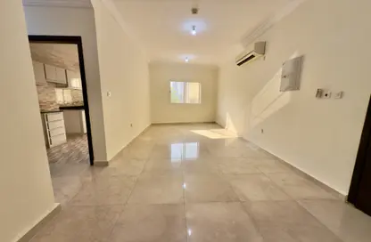 Apartment - 2 Bedrooms - 2 Bathrooms for rent in Al Sadd - Al Sadd - Doha