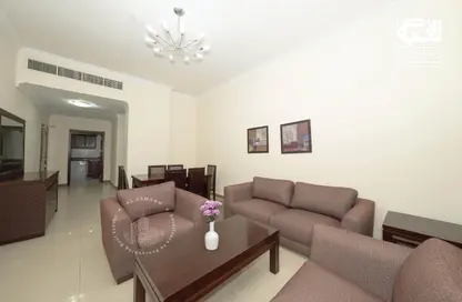 Apartment - 2 Bedrooms - 2 Bathrooms for rent in Gulf Residence 13 - Al Muntazah - Doha