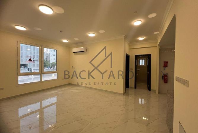 992481 - Property Main Image