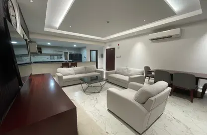 Apartment - 2 Bedrooms - 2 Bathrooms for rent in Al Mansoura - Al Mansoura - Doha