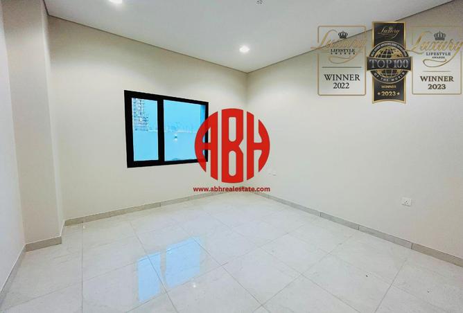 962868 - Property Main Image