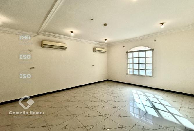 978381 - Property Image 3