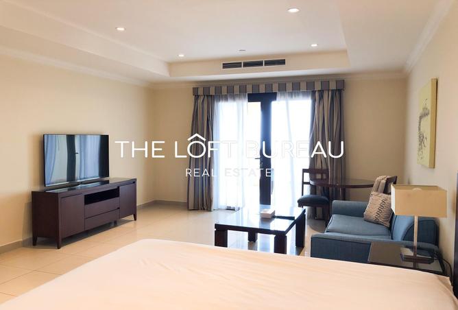 976053 - Property Image 3