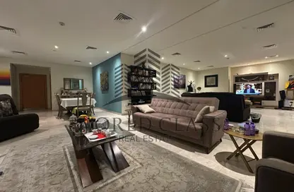 Apartment - 3 Bedrooms - 4 Bathrooms for sale in Zig Zag Tower A - Zig Zag Towers - West Bay - Doha