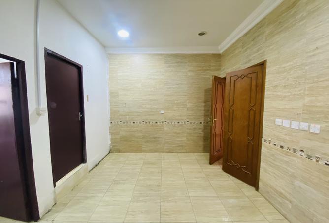 999276 - Property Image 2