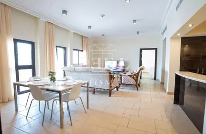 Living / Dining Room image for: Apartment - 2 Bedrooms - 3 Bathrooms for rent in Teatro - Qanat Quartier - The Pearl Island - Doha, Image 1
