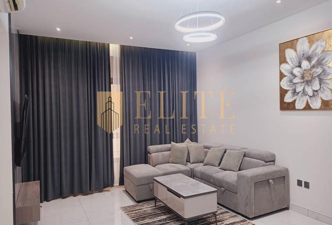 974547 - Property Image 2