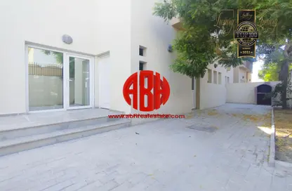مجمع سكني - 3 غرف نوم - 5 حمامات للايجار في وادي المرخ - مريخ - المريخ - الدوحة
