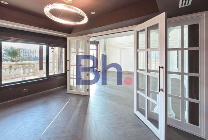 965727 - Property Image 2