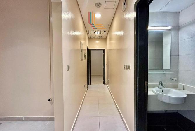 980677 - Property Image 2