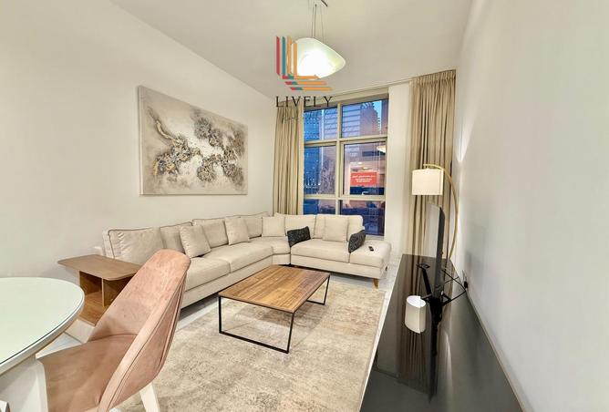 987638 - Property Image 2