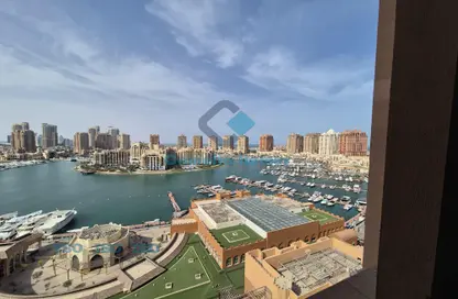 Apartment - Studio - 1 Bathroom for rent in Porto Arabia - The Pearl Island - Doha
