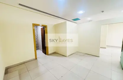 مساحات مكتبية - استوديو - 2 حمامات للايجار في شارع  بو هامو - أبو هامور - الدوحة