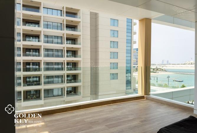 982989 - Property Image 3