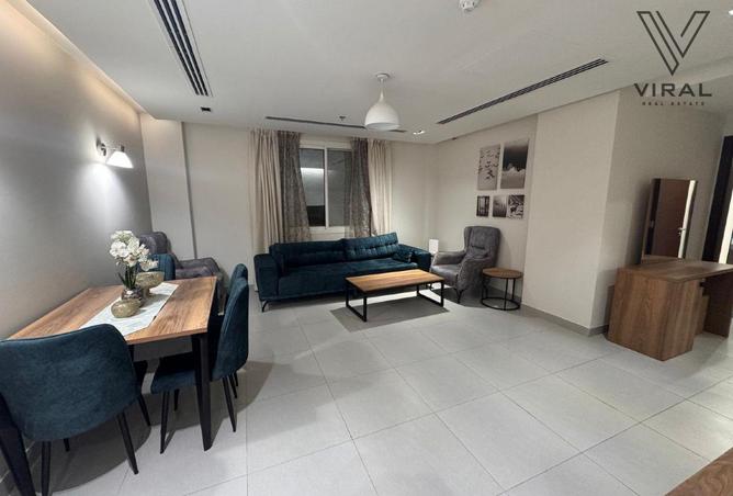 967673 - Property Image 2