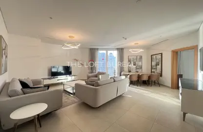 Apartment - 2 Bedrooms - 3 Bathrooms for rent in Floresta Gardens - Floresta Gardens - The Pearl Island - Doha