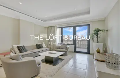 Apartment - 2 Bedrooms - 3 Bathrooms for rent in Tower 31 - Porto Arabia - The Pearl Island - Doha