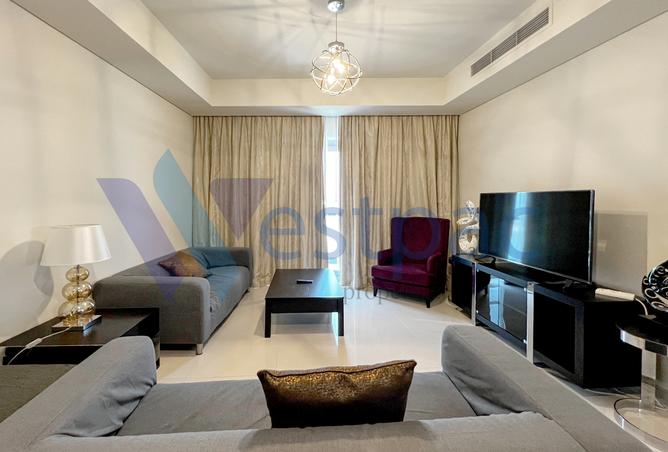 883739 - Property Image 3