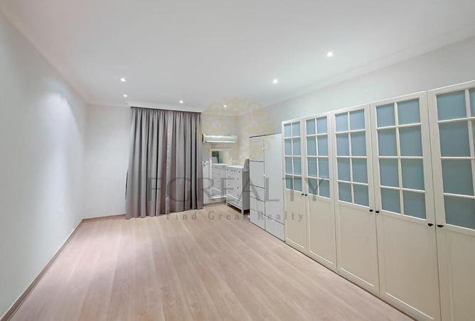 1010792 - Property Image 2