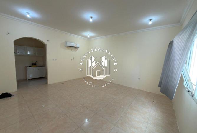 994737 - Property Image 3