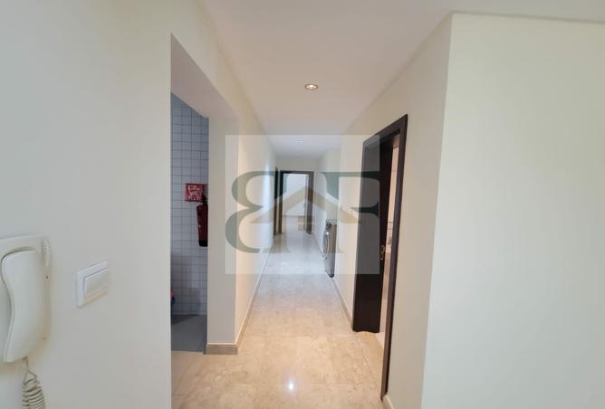 945304 - Property Image 3